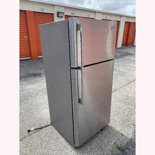 Frigidaire Stainless Steel Top and Bottom Refrigerator Frigidaire Stainless Steel Top and Bottom Refrigerator